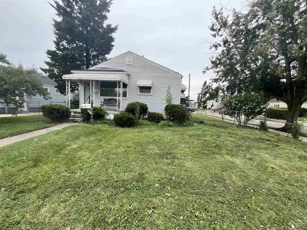 2358 River DR, LincolnPark, MI 48146