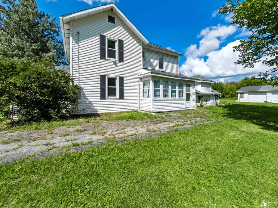 5824 Holloway RD, Britton, MI 49229 - #3