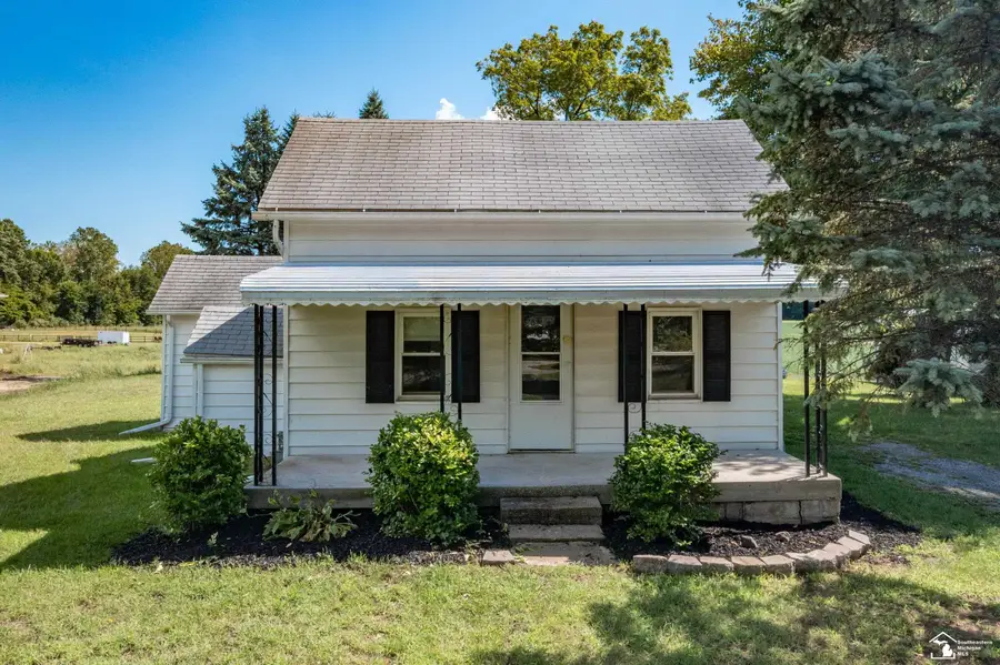 9230 Crabb RD, Bedford, MI 48144 - #2