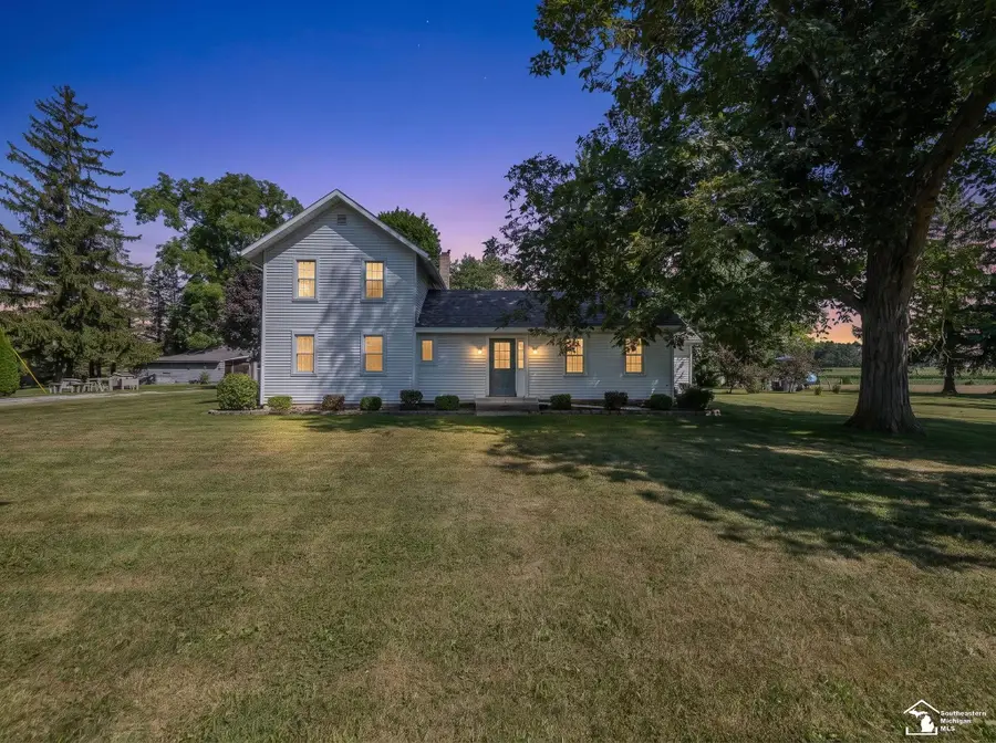 18318 Kent RD, Dundee, MI 48131 - #2