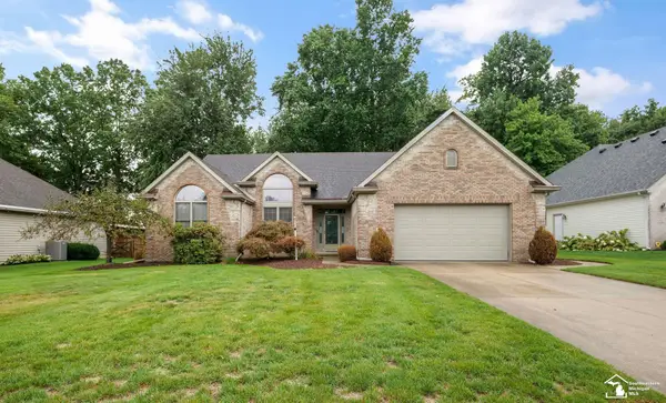3333 Quail Hollow DR, Lambertville, MI 48144