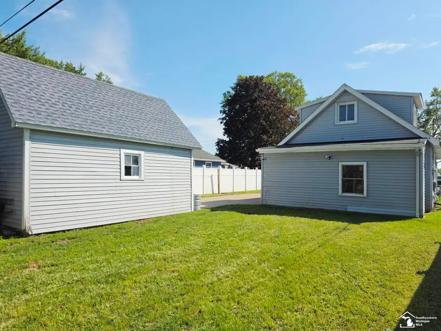 3051 Harborview ST, Monroe, MI 48162 - #3