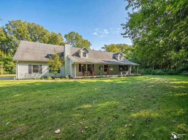 5825 Bacon RD, Petersburg, MI 49270