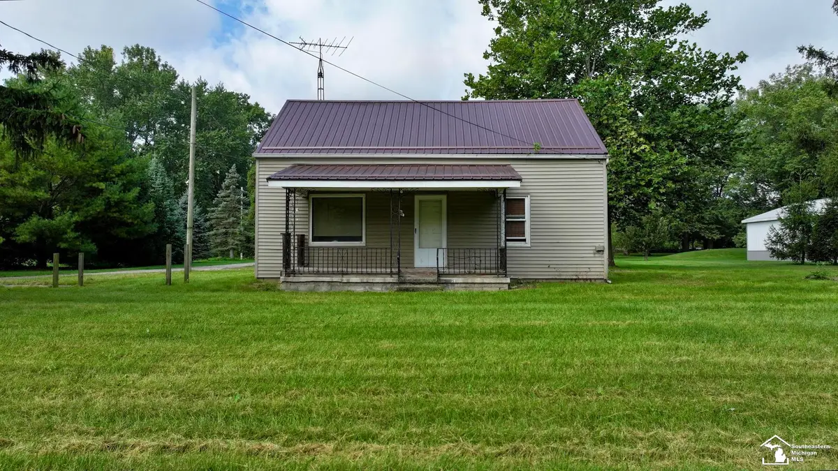 9457 Perry AVE, Erie, MI 48133 - #1
