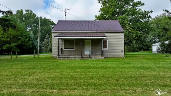 9457 Perry AVE, Erie, MI 48133