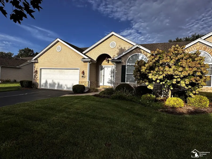 6585 Black Diamond LN, Lambertville, MI 48144 - #2
