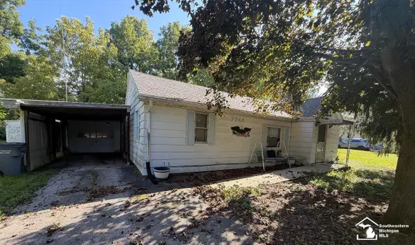 7744 Summerfield RD, Lambertville, MI 48144
