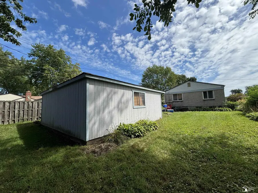34373 virgil ST, Harrison Township, MI 48045 - #3