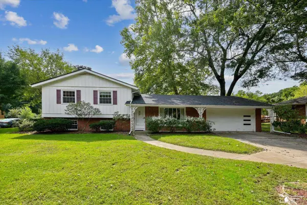 663 Pawnee TRL, Temperance, MI 48182