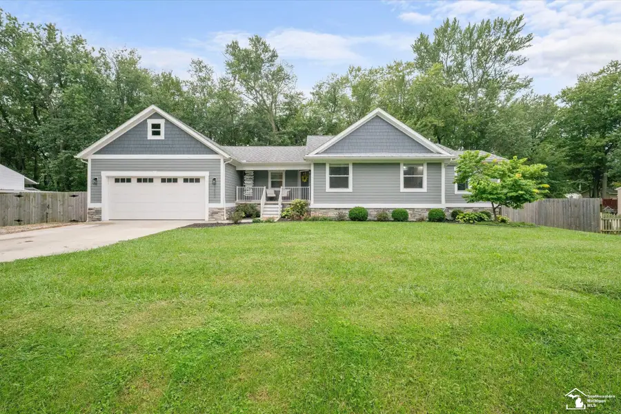 7933 Turney AVE, Monroe, MI 48161 - #2