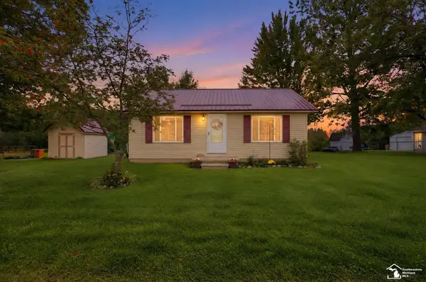 2885 W Lakeside DR, WestBranch, MI 48661