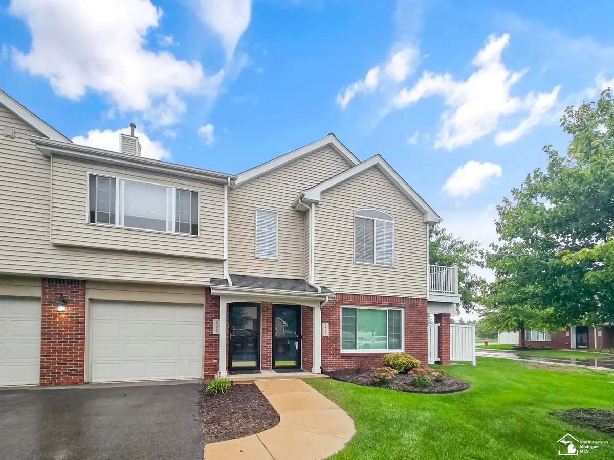 22069 Fairlane BLVD, Woodhaven, MI 48193 - #1