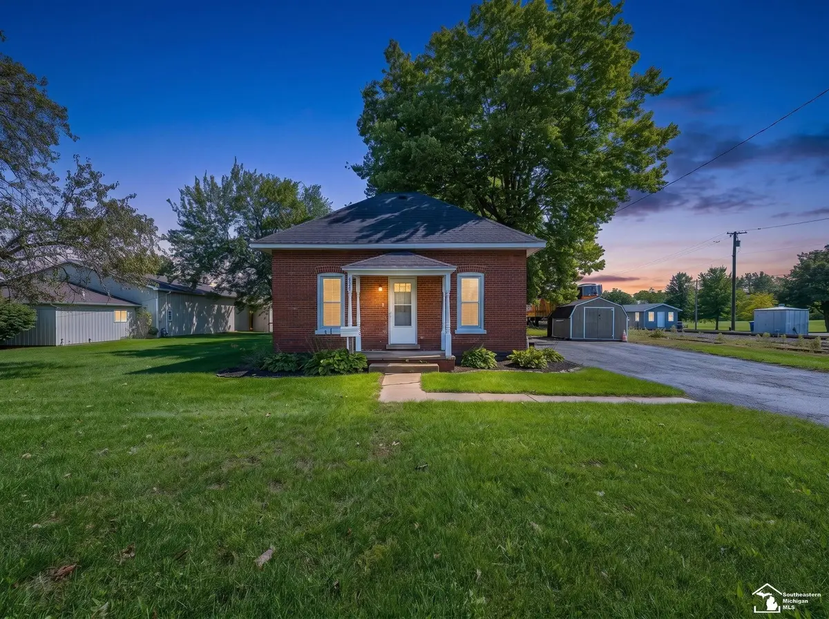 610 E Main ST, Dundee, MI 48131 - #1