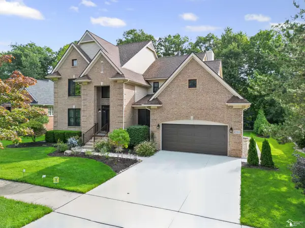 42565 White Hart ST, Canton, MI 48188