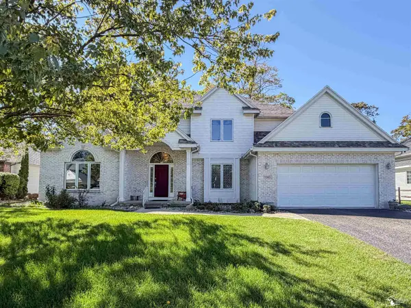 7365 Hidden Valley DR, Lambertville, MI 48133