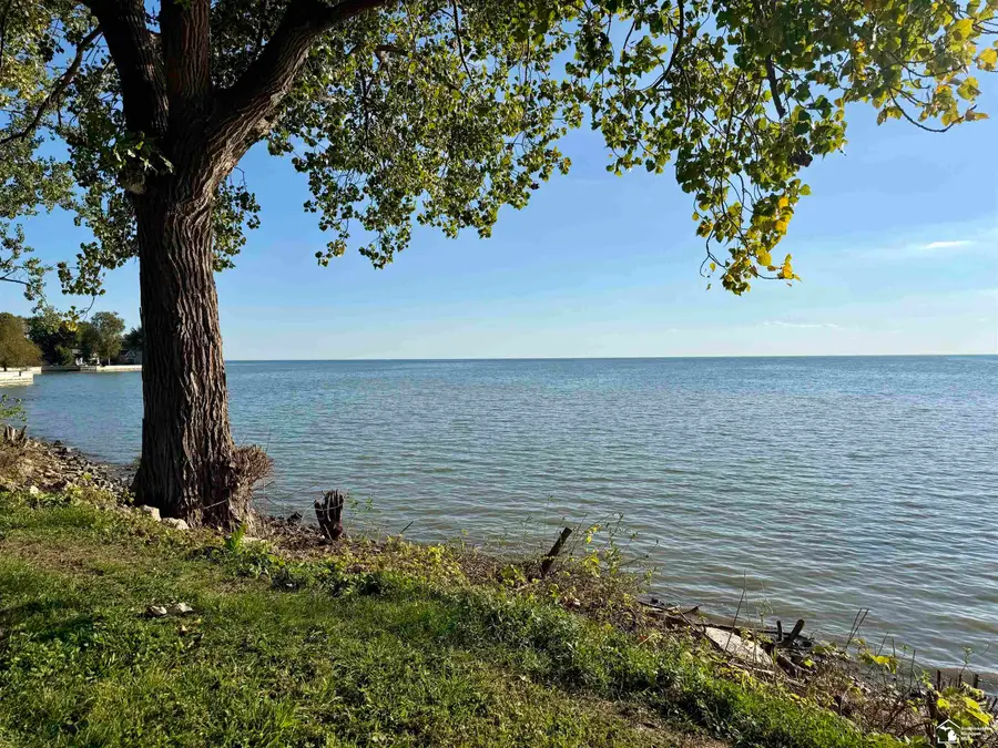 5665 Venice RD, Newport, MI 48166 - #2