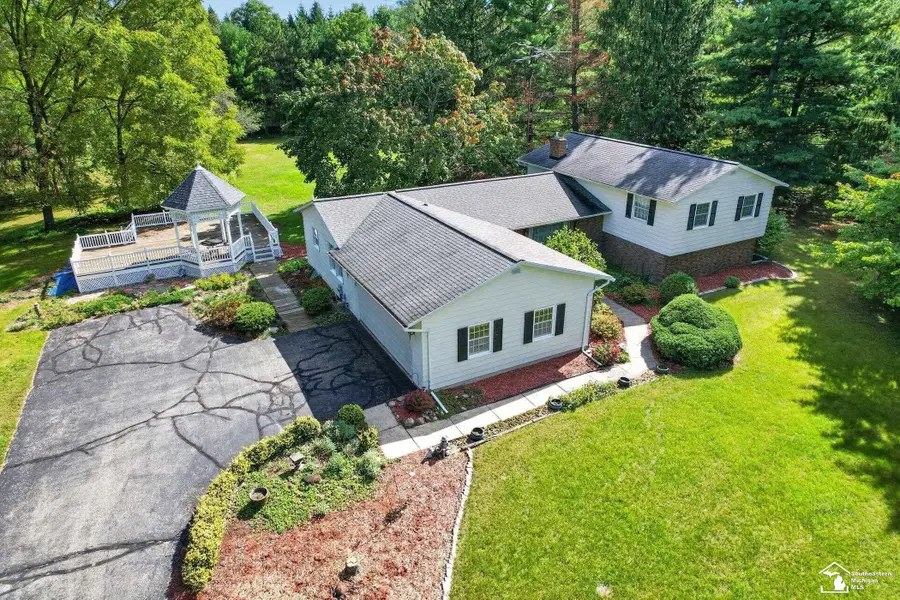 355 Sandy Beach DR, Clarklake, MI 49234 - #2