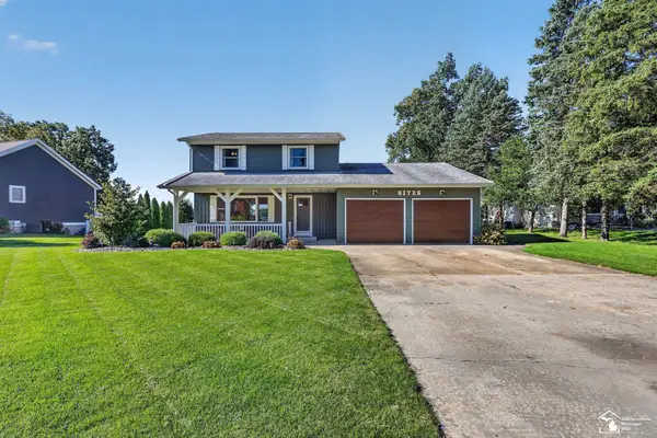 61726 Parkridge, Sturgis, MI 49091