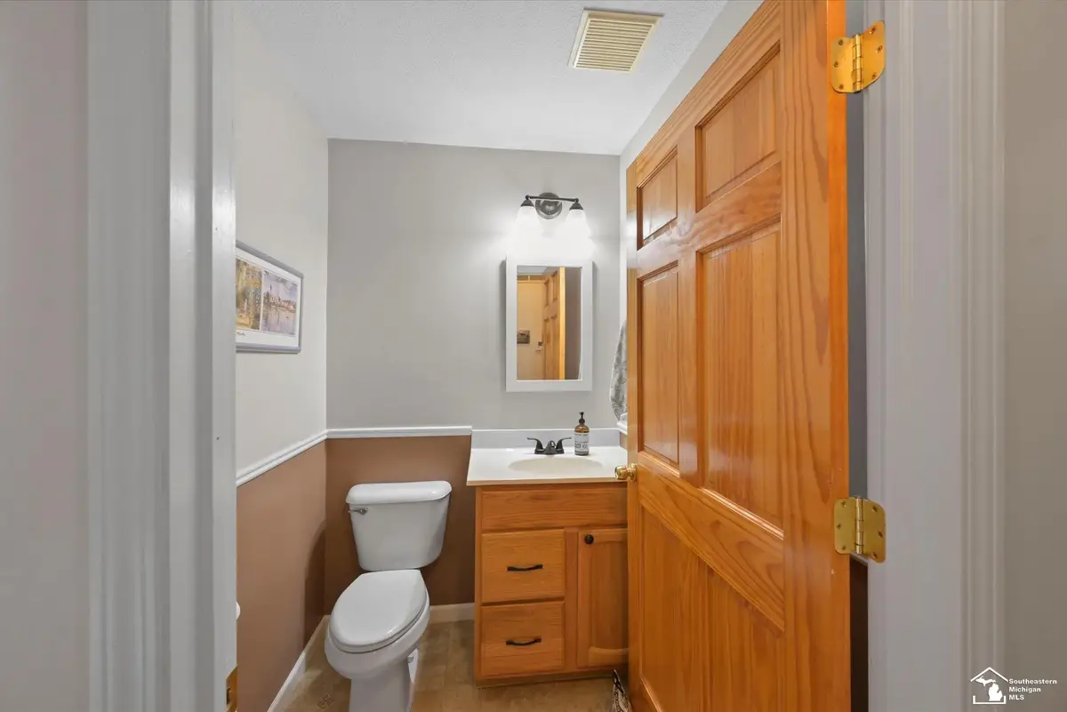 682 Saline ST, Petersburg, MI 49270 - #1