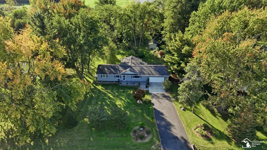 14277 S Sanford RD, Milan, MI 48160 - #2