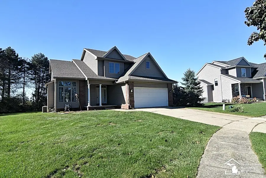 108 Raisin CIR, Dundee, MI 48131 - #2