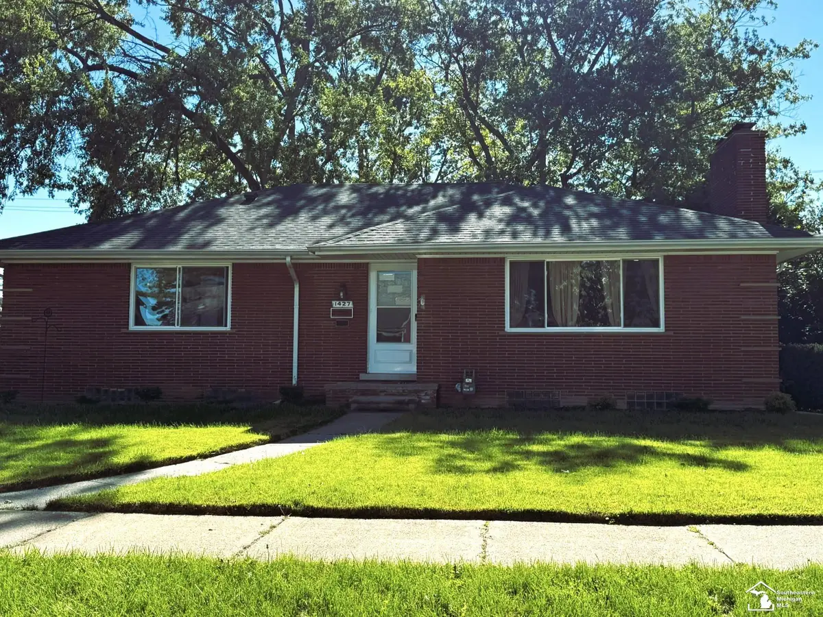 1427 Riverbank ST, Lincoln Park, MI 48146 - #1