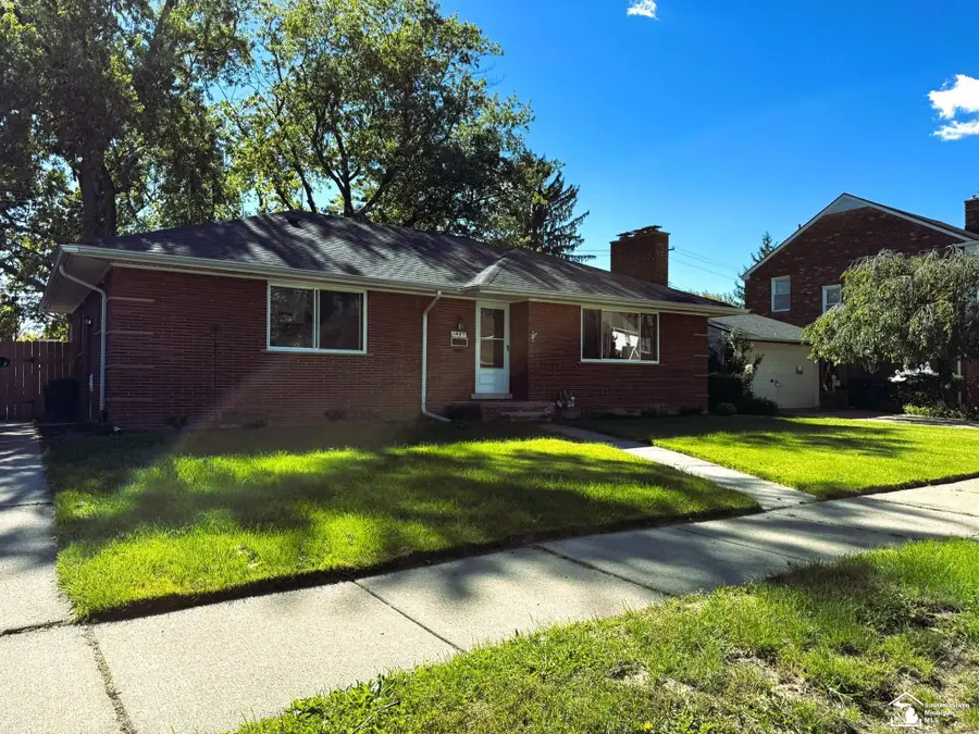 1427 Riverbank ST, Lincoln Park, MI 48146 - #2