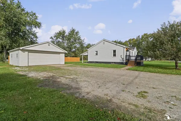 12667 B ST, LaSalle, MI 48145