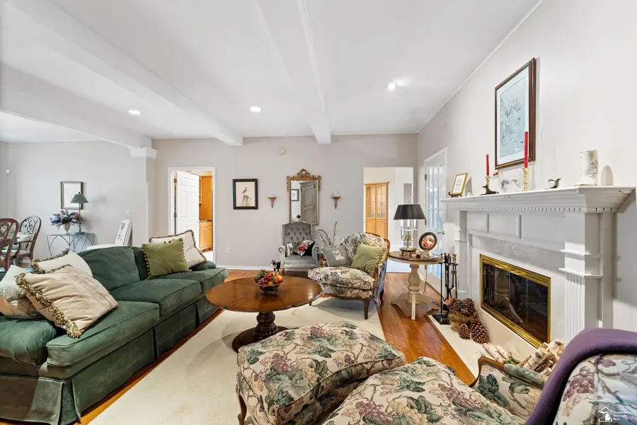 729 E Hurd RD, Monroe, MI 48162 - #3
