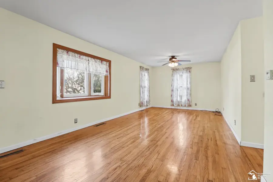 15526 Westwood DR, Monroe, MI 48161 - #3