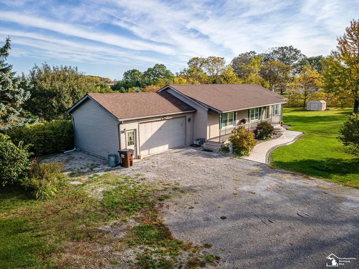 1858 W Albain RD, Monroe, MI 48161 - #1