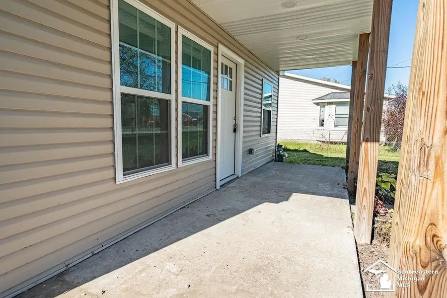 6473 N Monroe ST, Monroe, MI 48162 - #2