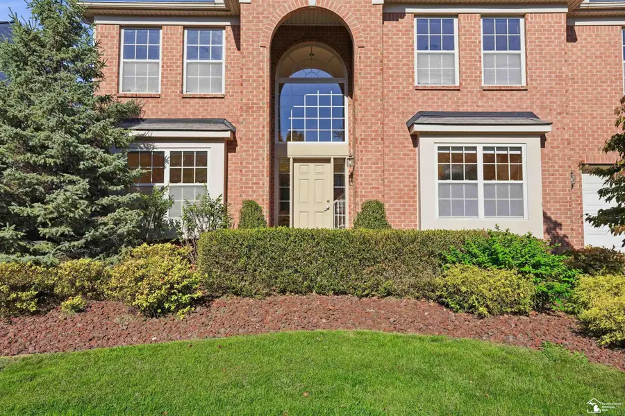 41668 Steinbeck GLN, Novi, MI 48377 - #2
