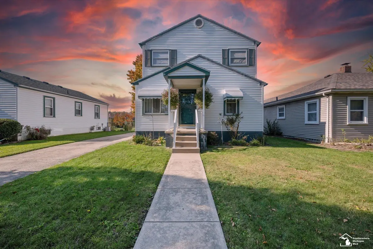1203 Bentley DR, Monroe, MI 48162 - #1