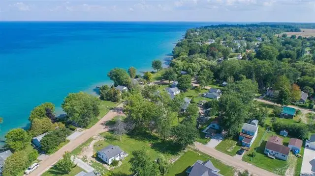 7494 Lakeview, Lexington, MI 48450 - #3