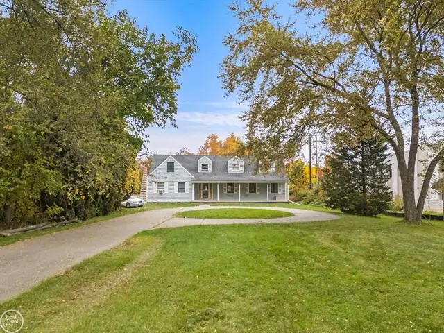 11025 16 1/2 Mile RD, Sterling Heights, MI 48312 - #3