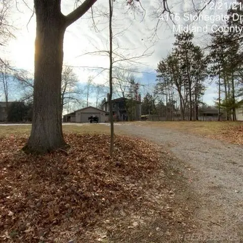4203 Stonegate, Midland, MI 48640 - #2