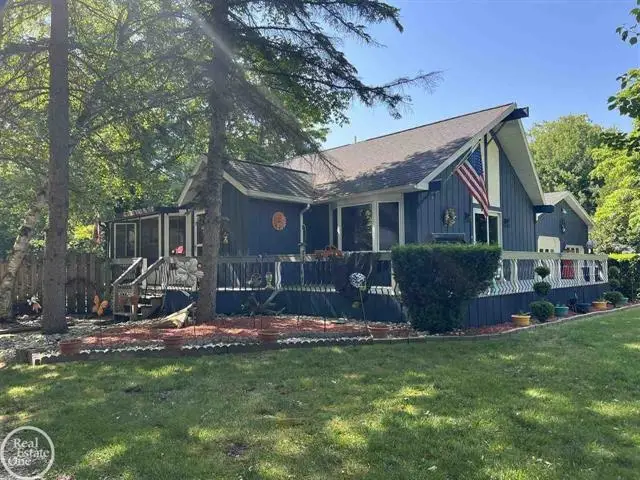 6925 AUTOMOBILE ROAD, Lakewood Club, MI 49457 - #1