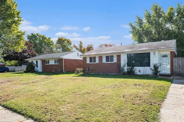 11118 Plumridge BLVD, Sterling Heights, MI 48313 - #2
