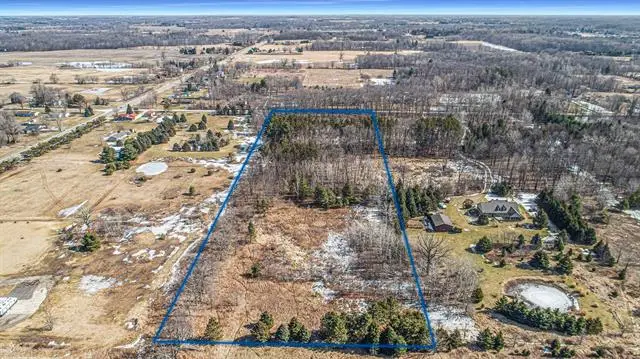 395 S Lake George RD, Attica, MI 48412 - #2