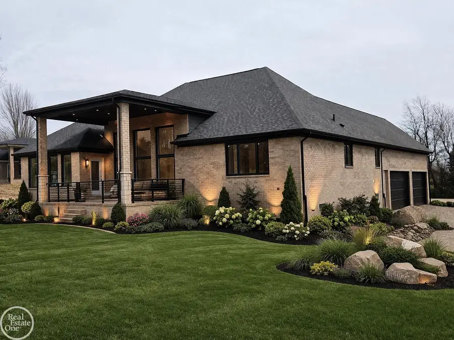 854 Hemlock DR, Addison, MI 48370 - #3