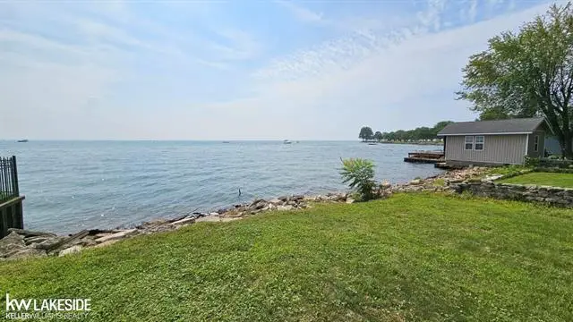 37384 Lakeshore DR, Harrison Township, MI 48045 - #3
