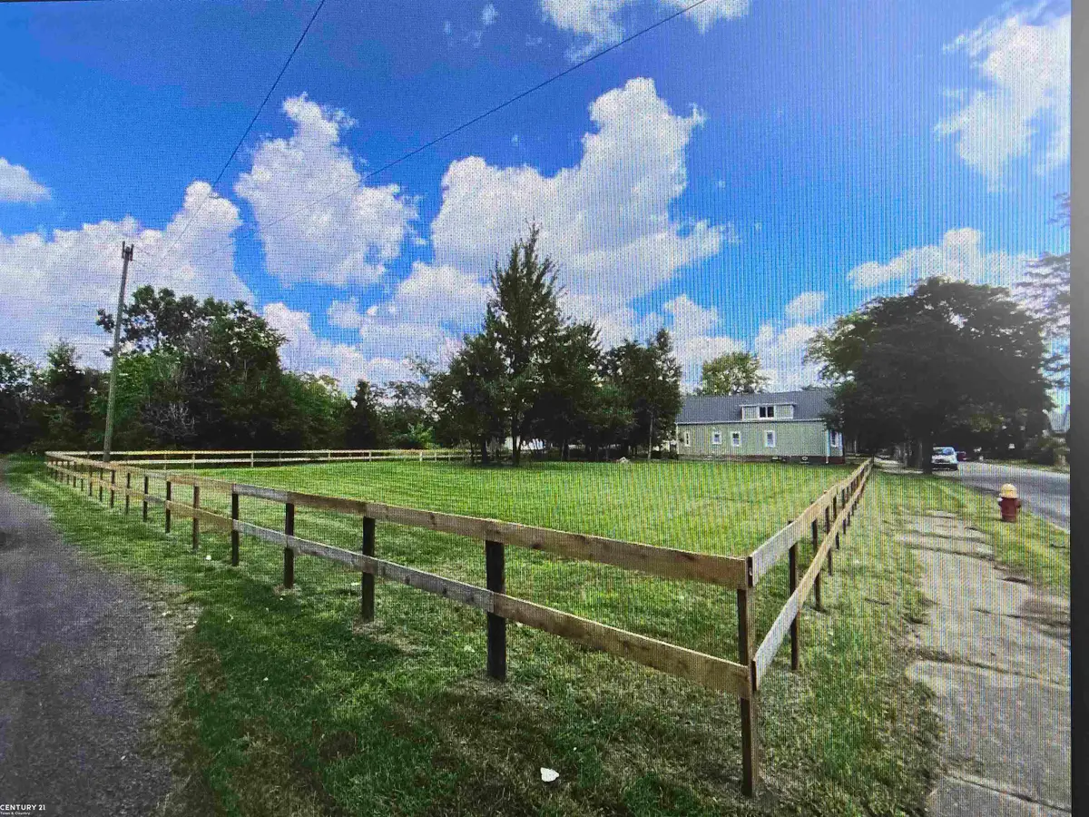 3619 E Ferry ST, Detroit, MI 48211 - #1