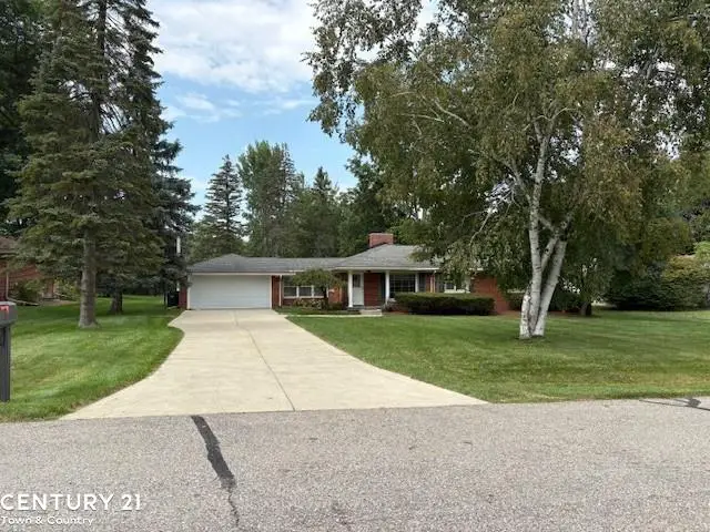 120 Montmorency RD, Rochester Hills, MI 48307 - #2