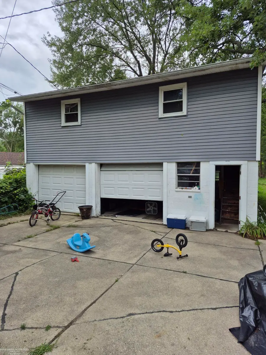 19375 McGill ST, Roseville, MI 48066 - #3
