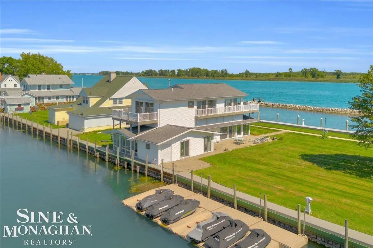 9675 S Channel DR, Clay, MI 48028 - #1