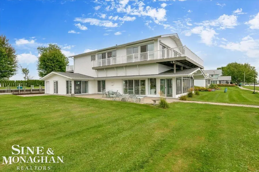 9675 S Channel DR, Clay, MI 48028 - #3