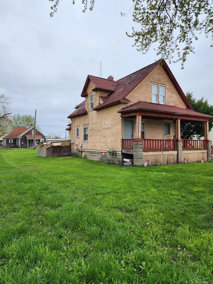 2219 S Michigan AVE, Saginaw, MI 48602 - #2