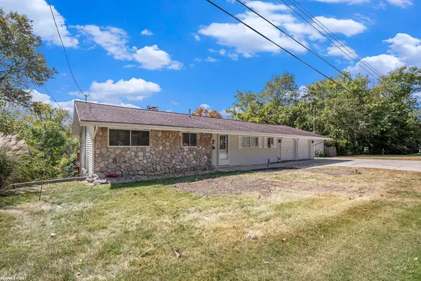 4167 N River Rd ST, FortGratiot, MI 48059