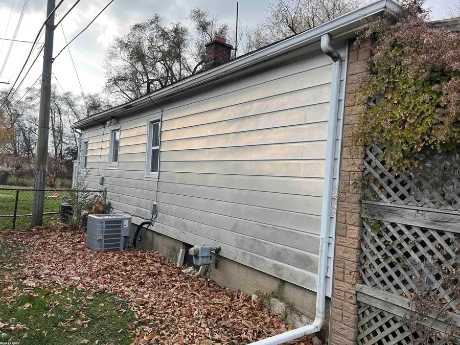 11568 Maxwell AVE, Warren, MI 48089 - #2